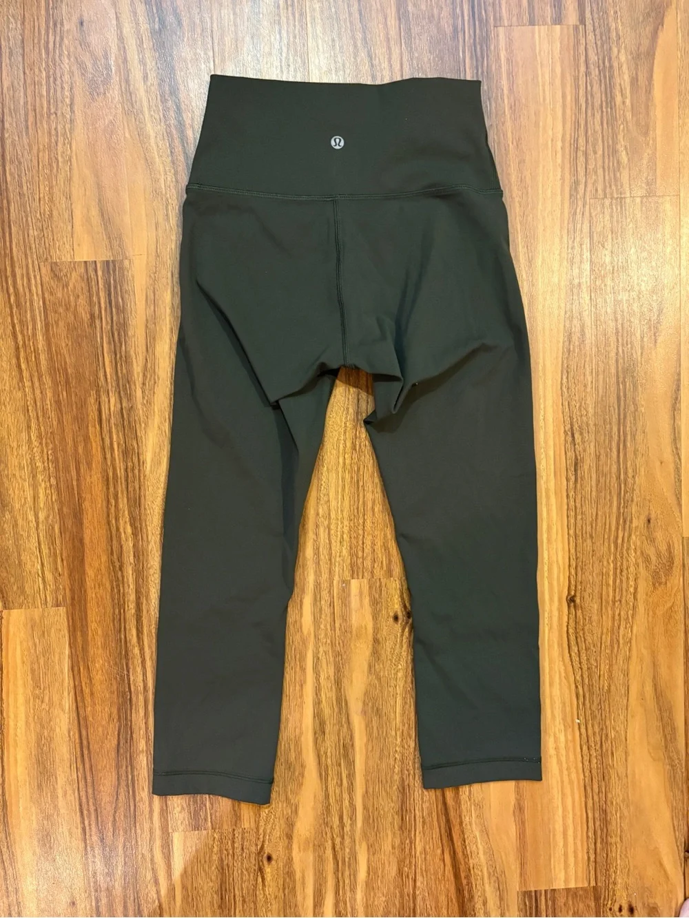 Lululemon Cropped Leggings Size 4